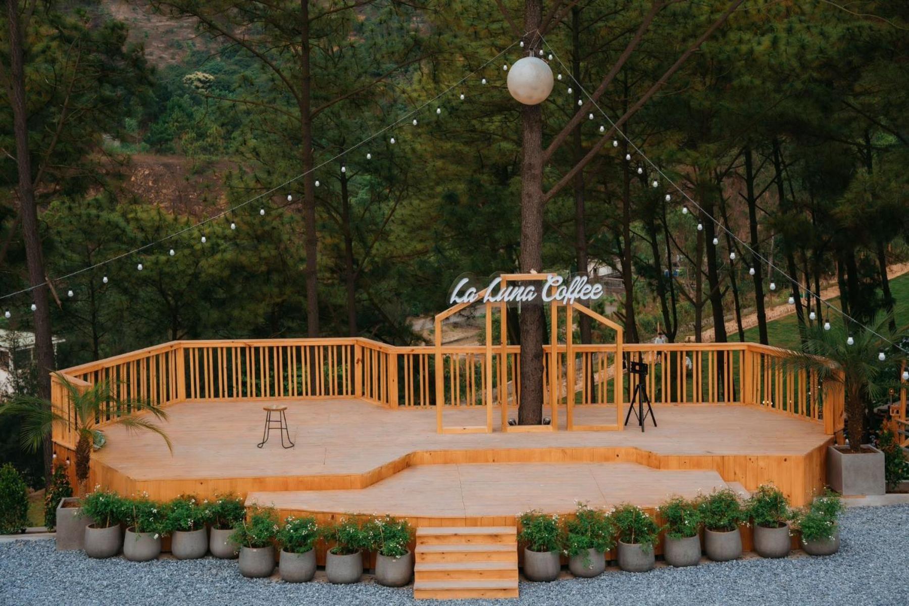 Nha Nghi Anh Dung Panzió Hạ Long-öböl Kültér fotó